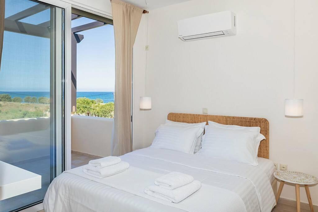 Olea House Kyparissia 80M From The Seaヴィラ エクステリア 写真