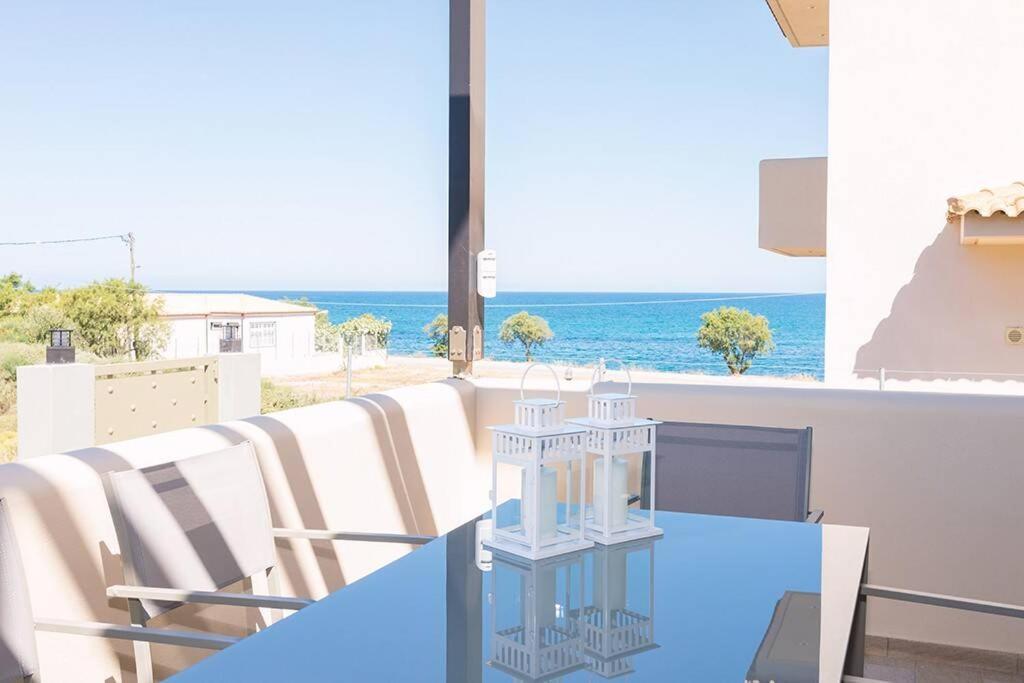 Olea House Kyparissia 80M From The Seaヴィラ エクステリア 写真