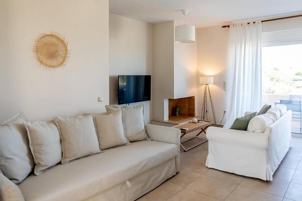 Olea House Kyparissia 80M From The Seaヴィラ エクステリア 写真